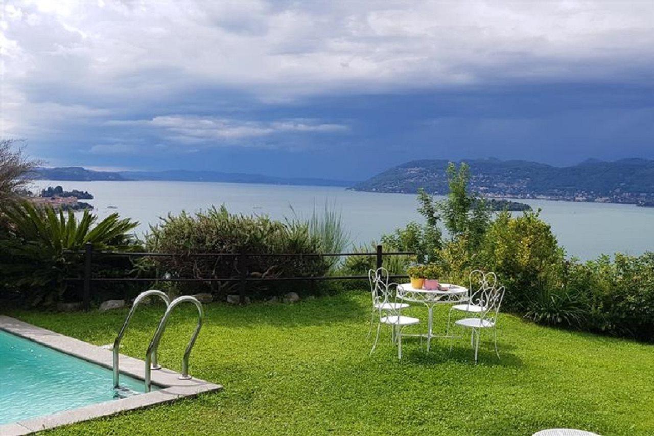 B&B Renalu Verbania Bagian luar foto