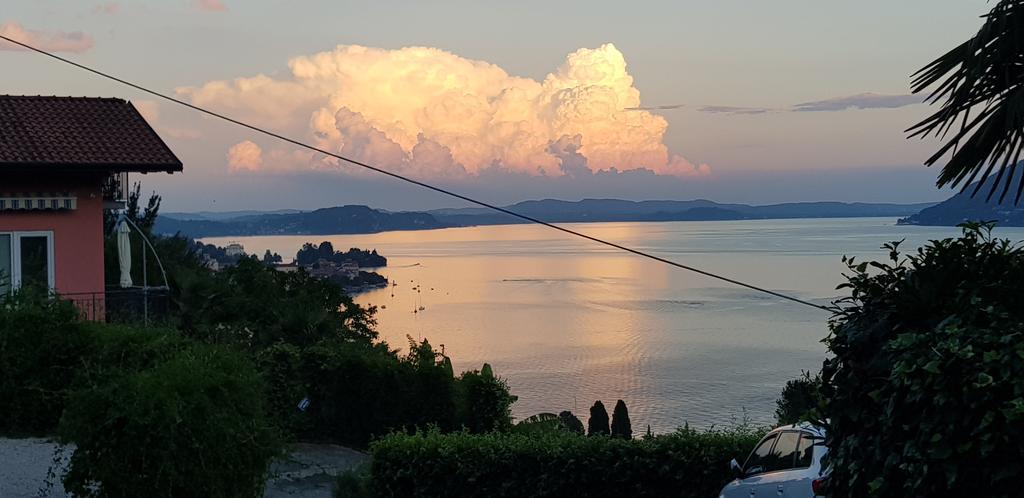 B&B Renalu Verbania Bagian luar foto